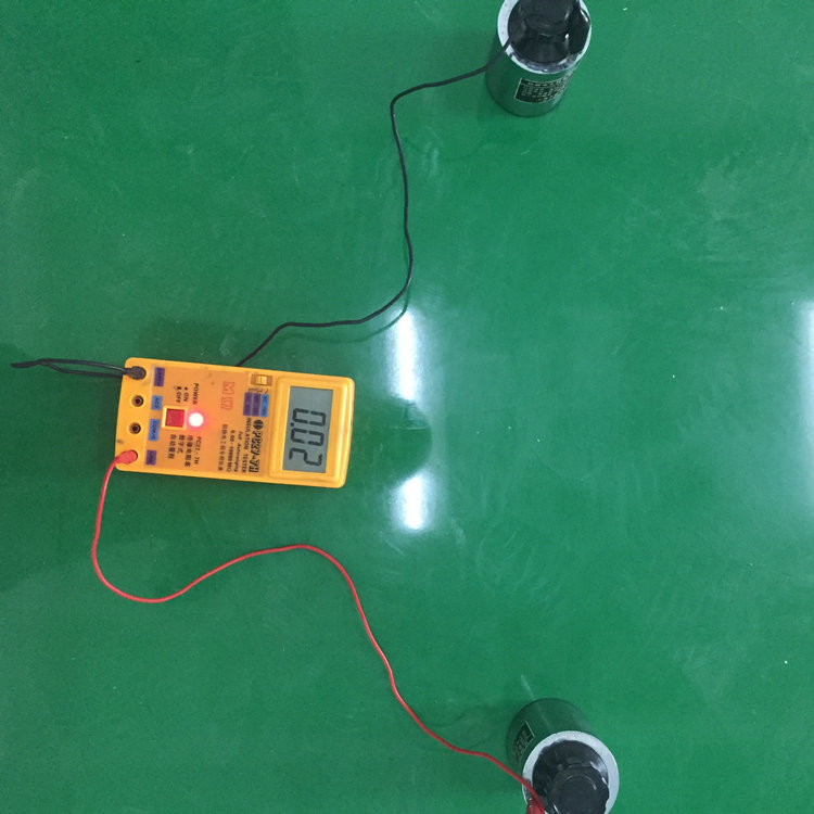 南平防靜電地坪,滄晟環(huán)氧樹脂廠家:計(jì)算機(jī)房為什么需要做防靜電地坪？