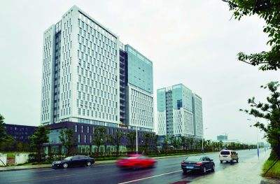 環(huán)氧地坪漆在工業(yè)建筑中使用要注意哪些？